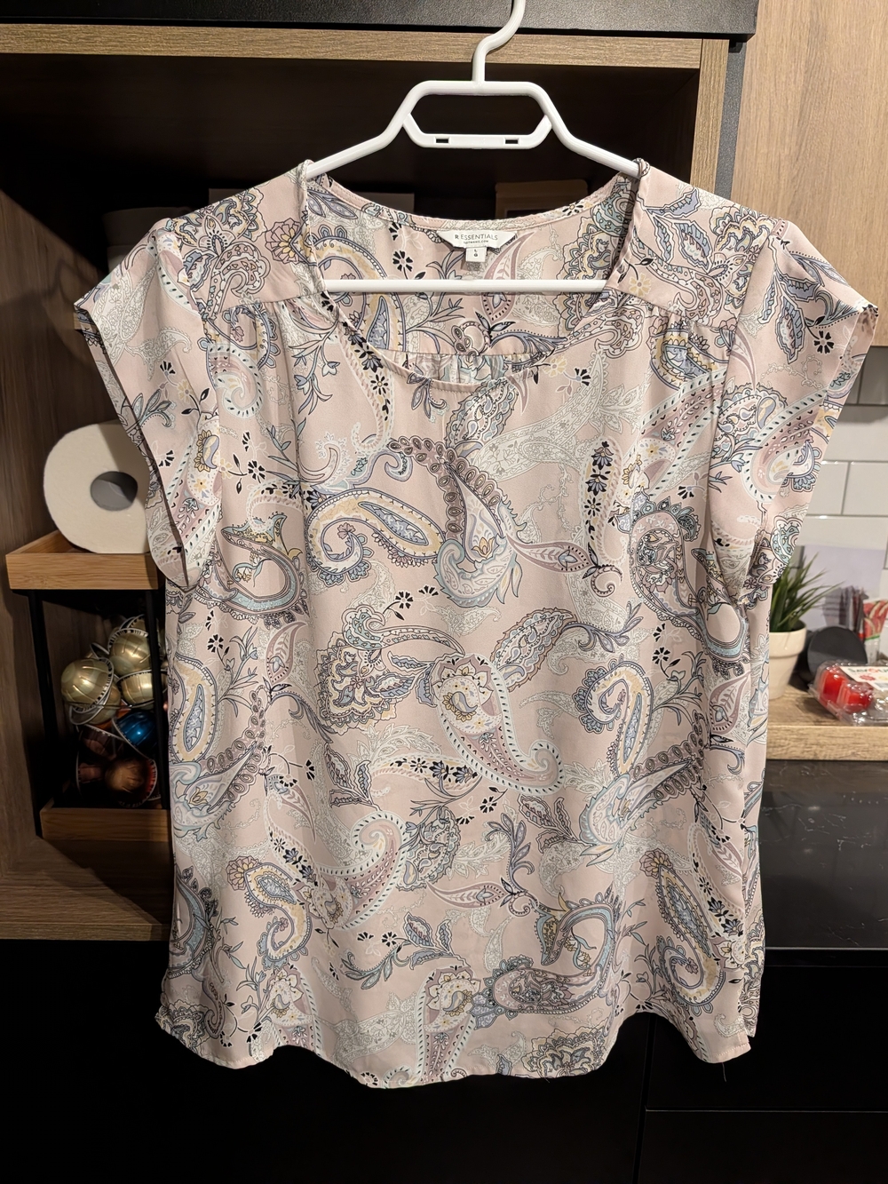 Reitmans Blush Paisley Cap-Sleeve Blouse